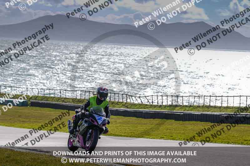 anglesey no limits trackday;anglesey photographs;anglesey trackday photographs;enduro digital images;event digital images;eventdigitalimages;no limits trackdays;peter wileman photography;racing digital images;trac mon;trackday digital images;trackday photos;ty croes